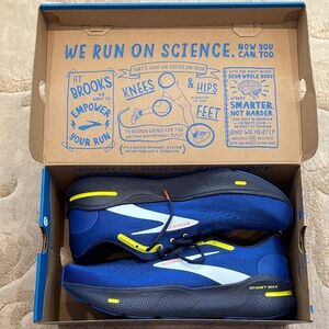 Brooks Ghost Max Shoes - Surf the Web - Size 15